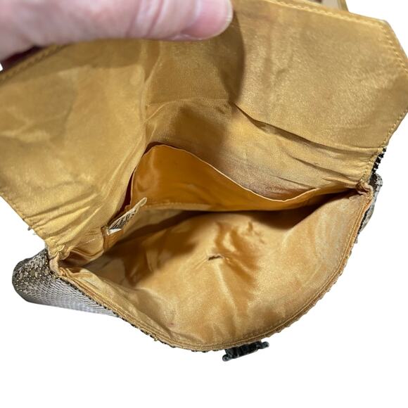 Vintage Whiting & Davis gold metal mesh clutch purse white rhinestones clasp - Picture 8 of 12